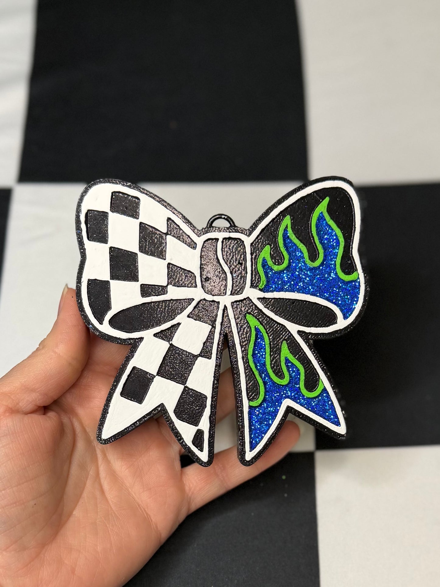 Checkered Flame Bow